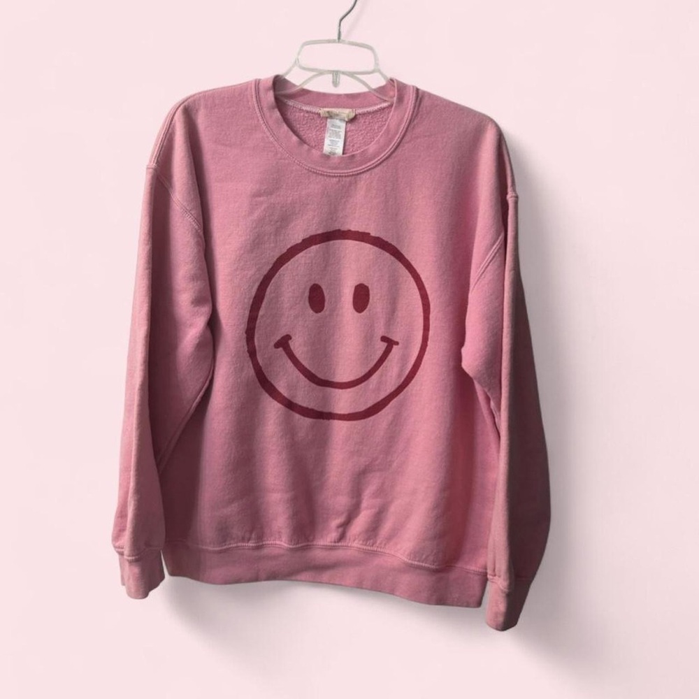 Altar’d State Pink Smiley Face Crewneck Sweatshirt S/M